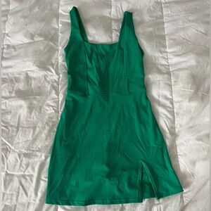 Shein Split Hem Solid Active / tennis Dress Green S(4) skort built in